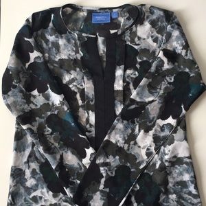 Floral long sleeve blouse